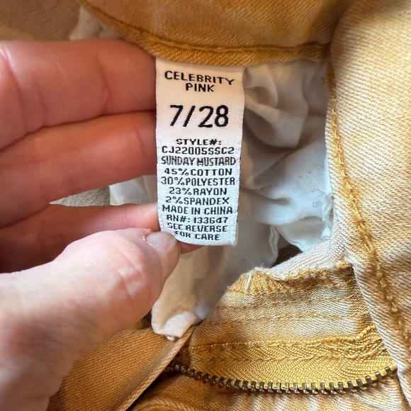 Celebrity Pink Distressed Jeans - Picture 5 of 5